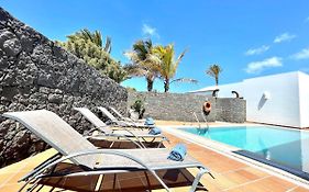 Villas Mamma Mia Pool Heat Private & Jacuzzi